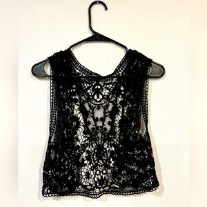 Black Lace Cropped Vest - BOGO